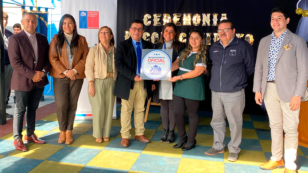 Jardín VTF de Quillón recibe placa de Reconocimiento Oficial