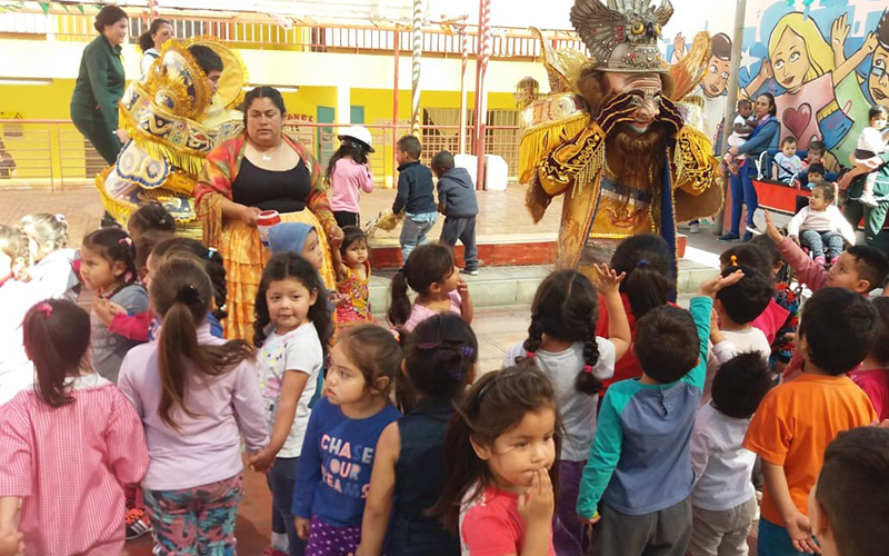 Folclor y teatro engalanan la Semana de la Familia del Jardín “Dumbo”