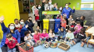 Jardines celebraron el Día Mundial del Reciclaje