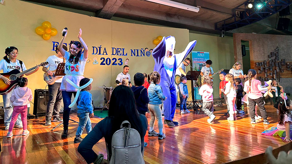 ¡Música, bailes y magia! Junji Antofagasta celebra el Día de la Niñez con más de 200 párvulos